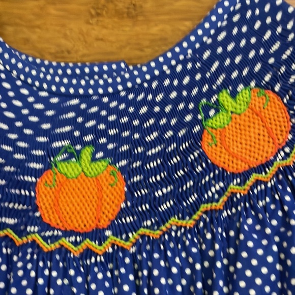 Smocked Auctions Blue Smocked Pumpkin dress size 7 - Picture 4 of 8